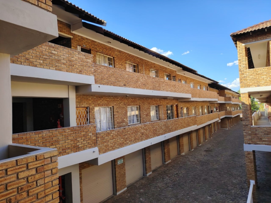 3 Bedroom Property for Sale in Rustenburg Central North West